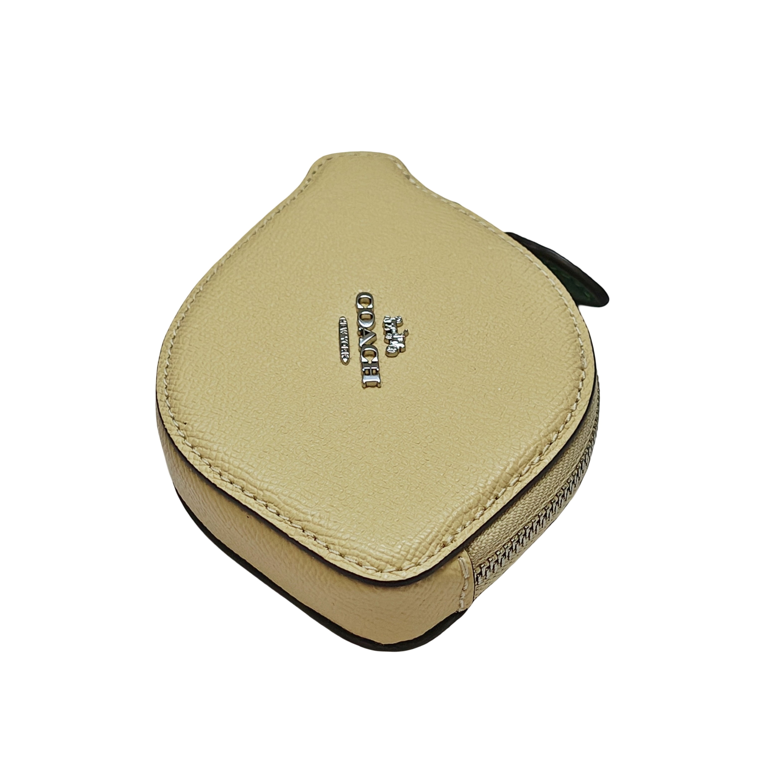 44703311-958d-4ab7-81c2-