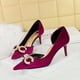 thumbnail image 3 of Zapatos de mujer para banquetes, tacón alto, ante, boca baja, puntiagudos, huecos en los laterales, hebilla de diamante con perlas y lazo, zapatos de salón individuales, 3 of 5
