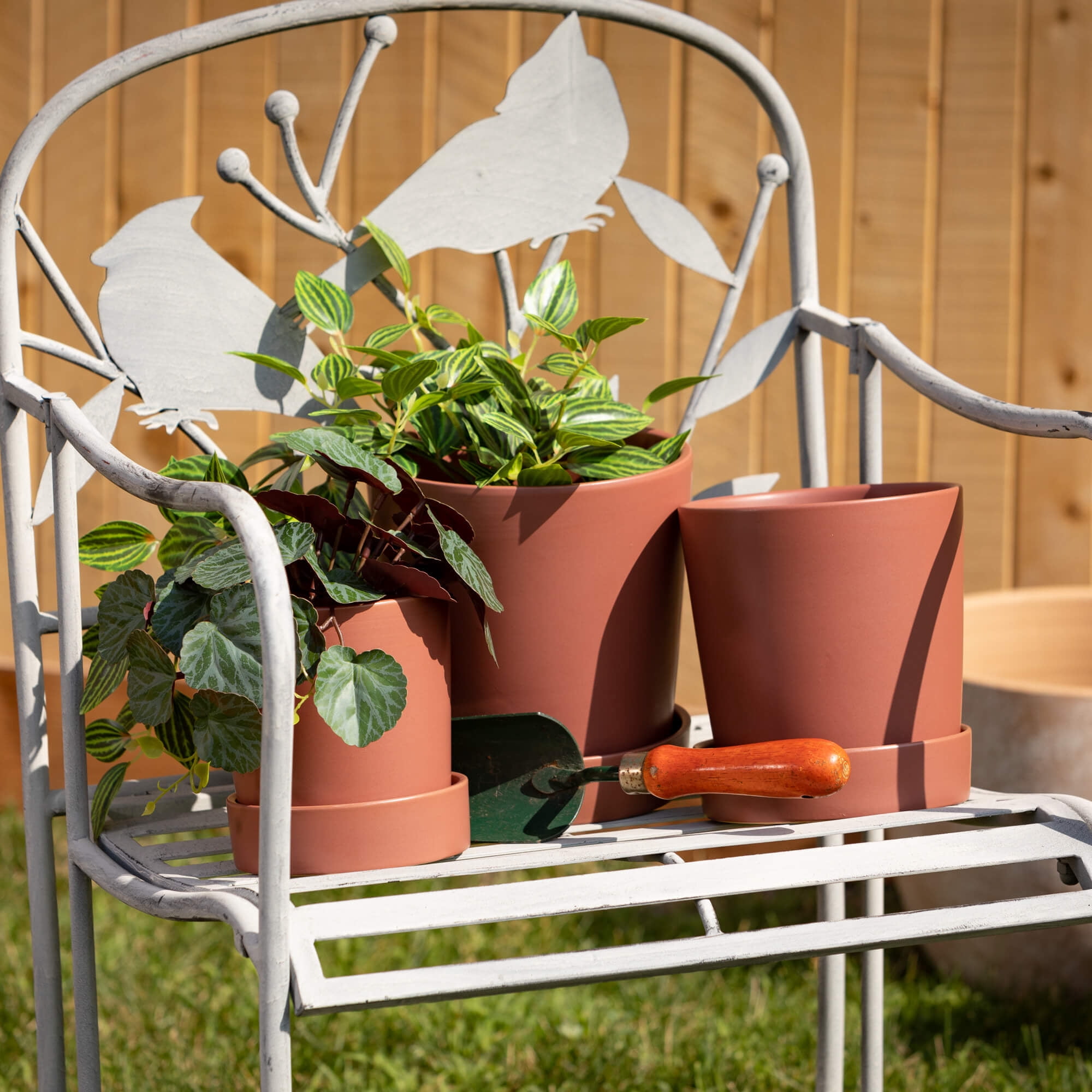 Sullivans 8.25", 7.25" & 6" Rust Planter With Saucer Set of 3, Ceramic