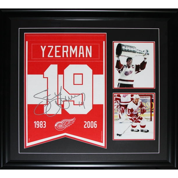 Detroit Red Wings Memorabilia, Detroit Collectibles, Red Wings Signed  Hockey Collectible Gear