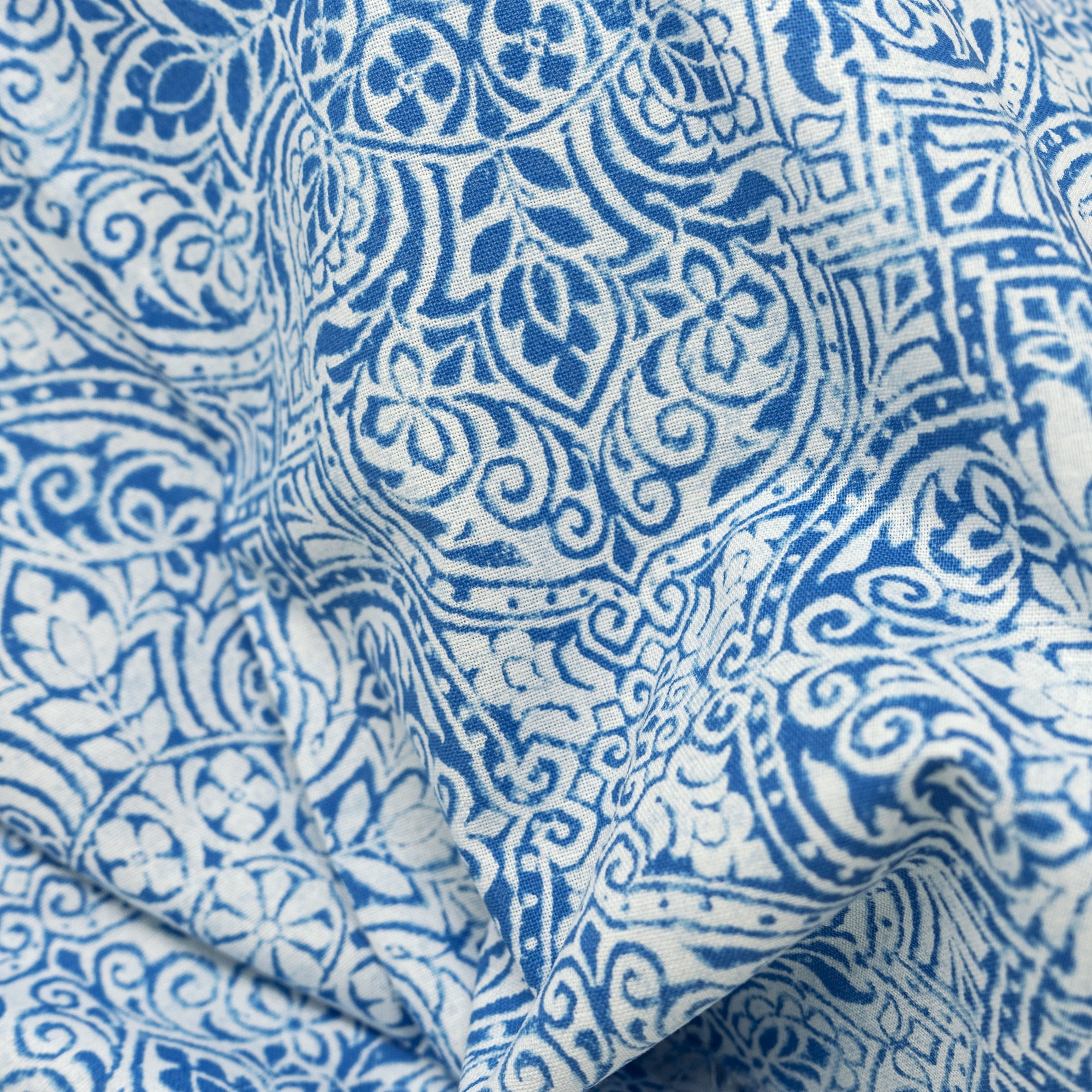 Waverly Inspirations 44" 100% Cotton Global Medallion Sewing & Craft Fabric By the Yard, Blue and White