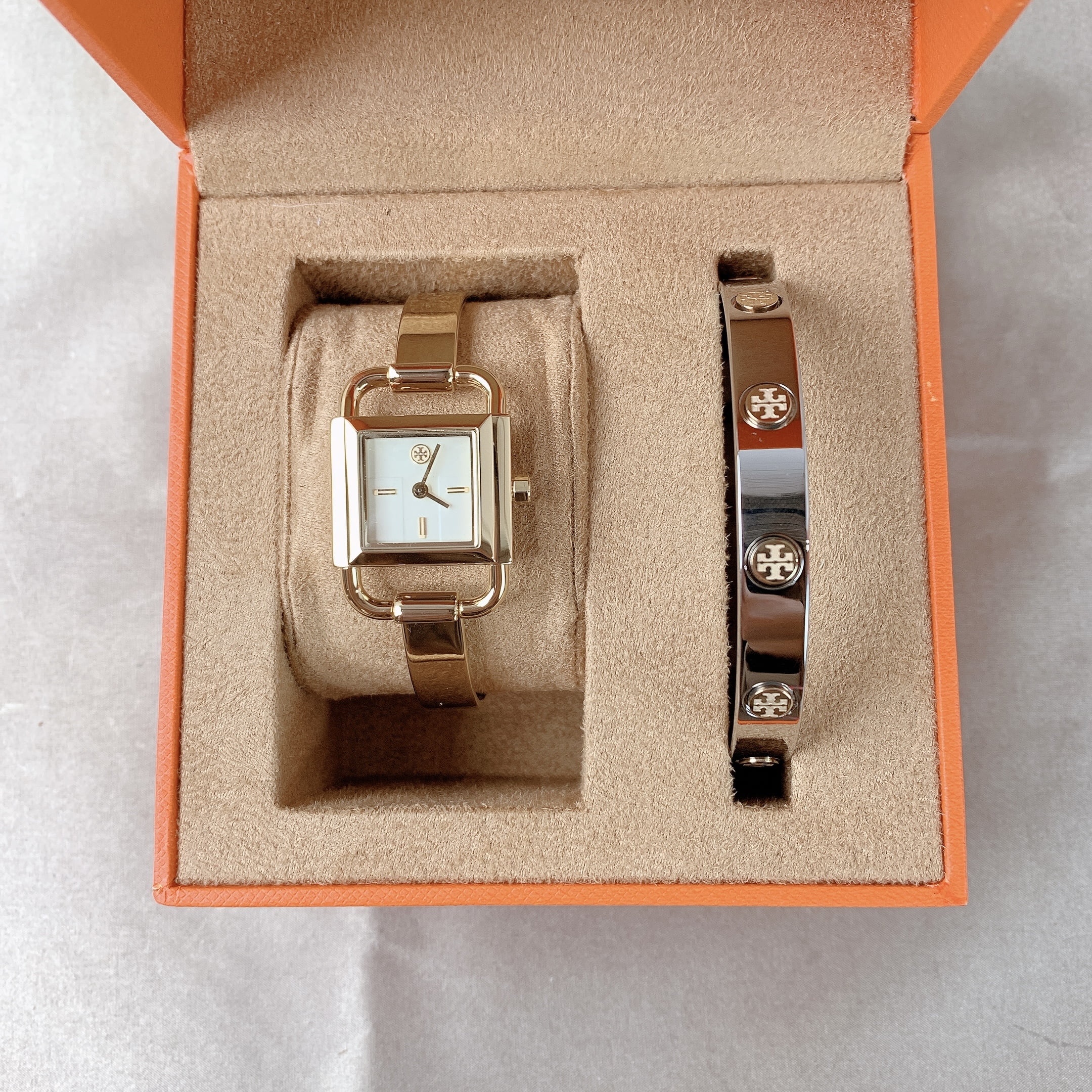 Tory Burch TBW7257 Phipps Watch Gift Set Two-Tone Stainless Steel -  