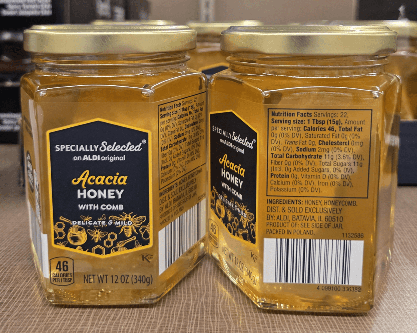 Specially Selected Acacia Honey with comb Delicate & Mild 12oz