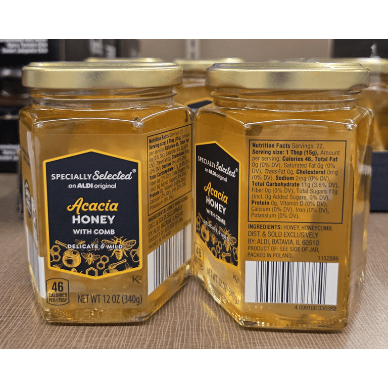 Specially Selected Acacia Honey with comb Delicate & Mild 12oz