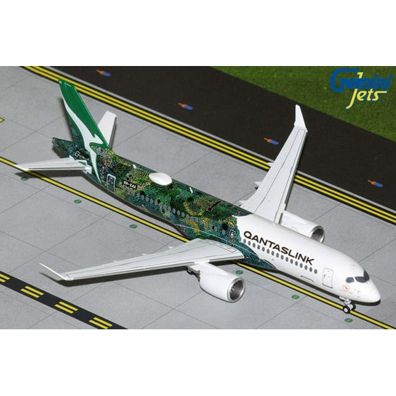 Airbus A220-300 Commercial Aircraft "QantasLink" White with Green Graphics 1/200 Diecast Model Airplane by GeminiJets