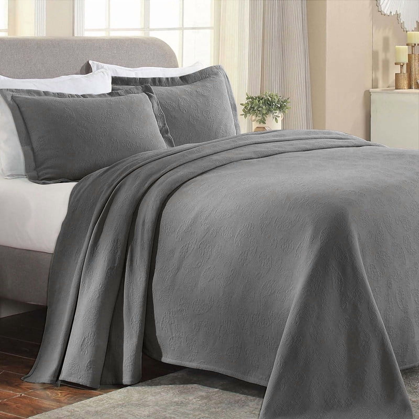 Supeior Paisley Cotton Decorative 3-Piece Bedspread Set, All Season Breathable Bedspreads, King, Grey