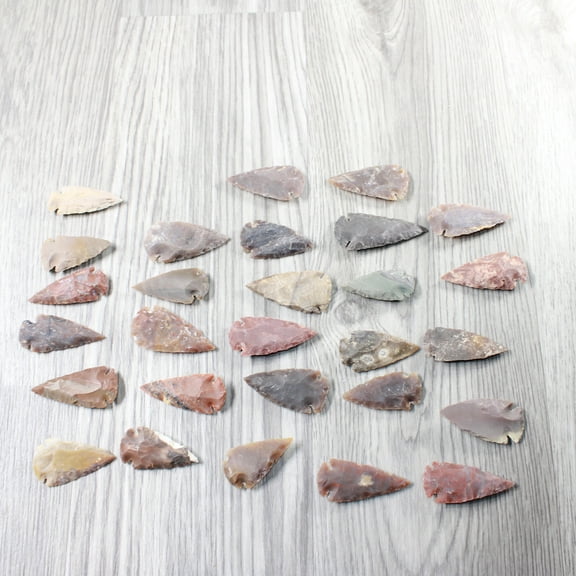 25 Large Stone Ornamental Arrowheads  #5955     Arrowhead