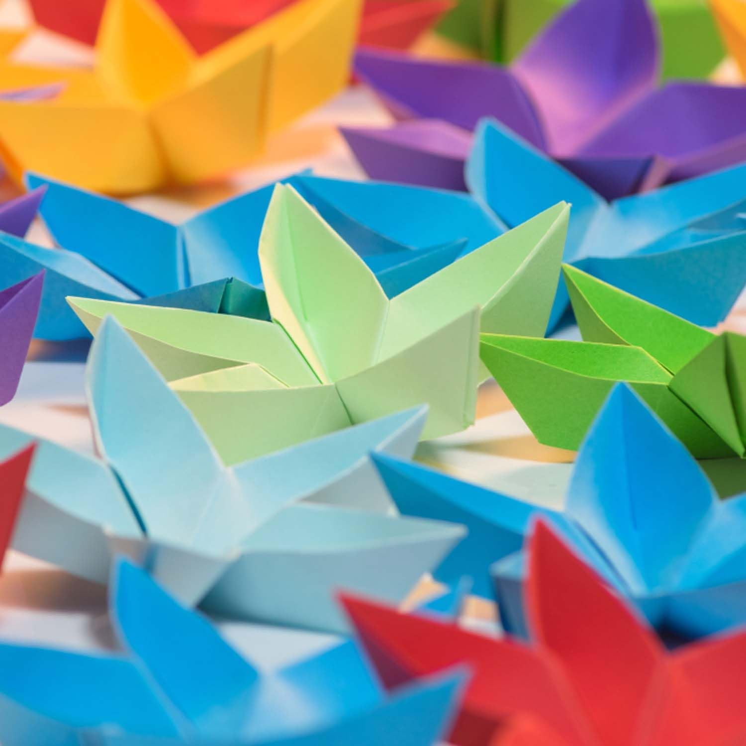 100 Sheets A4 Coloured Paper - Assorted Colours for DIY Arts & Crafts/Paper Cutting/Drawing/Origami