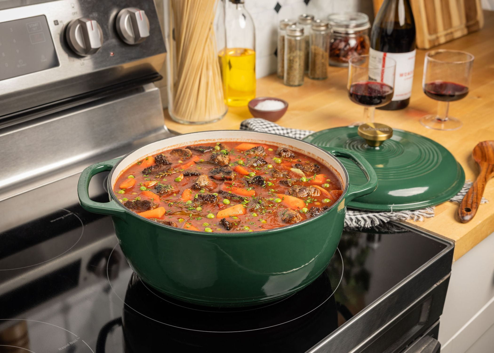Lodge Cast Iron 6QT Emerald Enamel Dutch Oven with Gold Knob