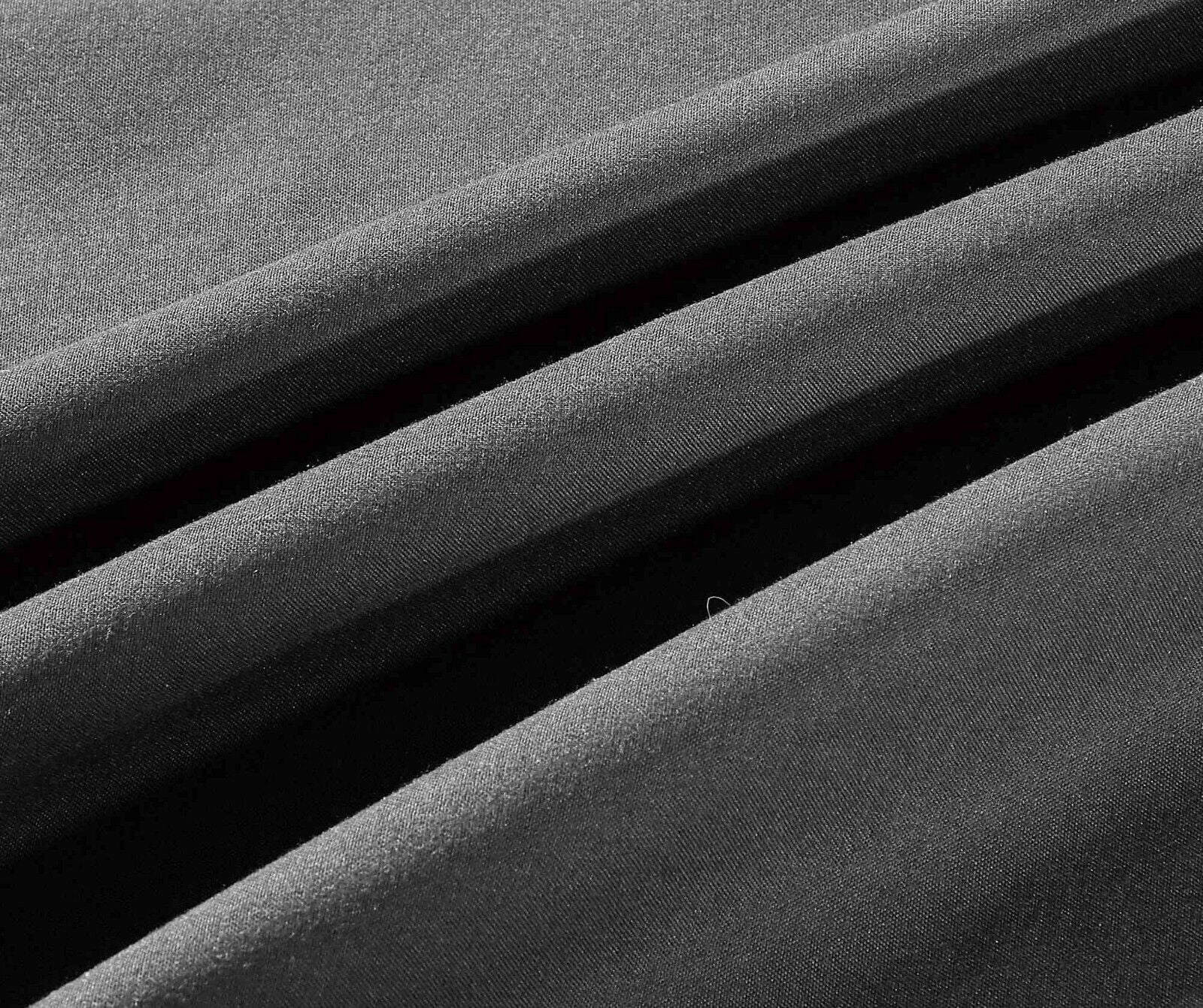 Super Soft Solid Brushed Microfiber 14" Gathered Bed Skirt/ Dust Ruffle
