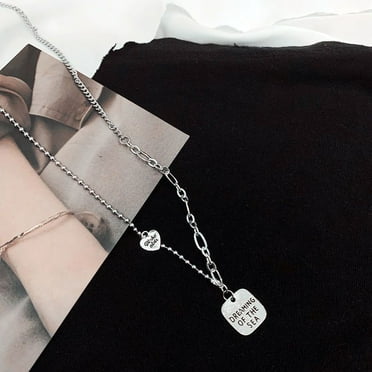 Personalized small heart collarbone chain women's simple temperament versatile square brand necklace