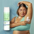 thumbnail image 3 of Gel para Afeitar Gillette Satin Care para Depilar con Rastrillo 200 ml, 3 of 5