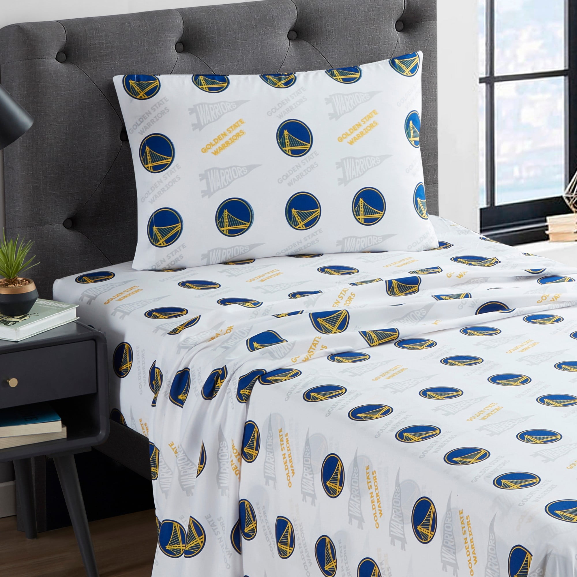 NBA Officially Licensed Golden State Warriors Microfiber Bed Sheet Set - Twin