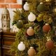 thumbnail image 4 of Bolas navideñas de terciopelo de 2,4 pulgadas, 12 unidades, bolas de adorno colgantes para árbol de Navidad, decoraciones para árbol de Navidad y Año Nuevo, 4 of 5