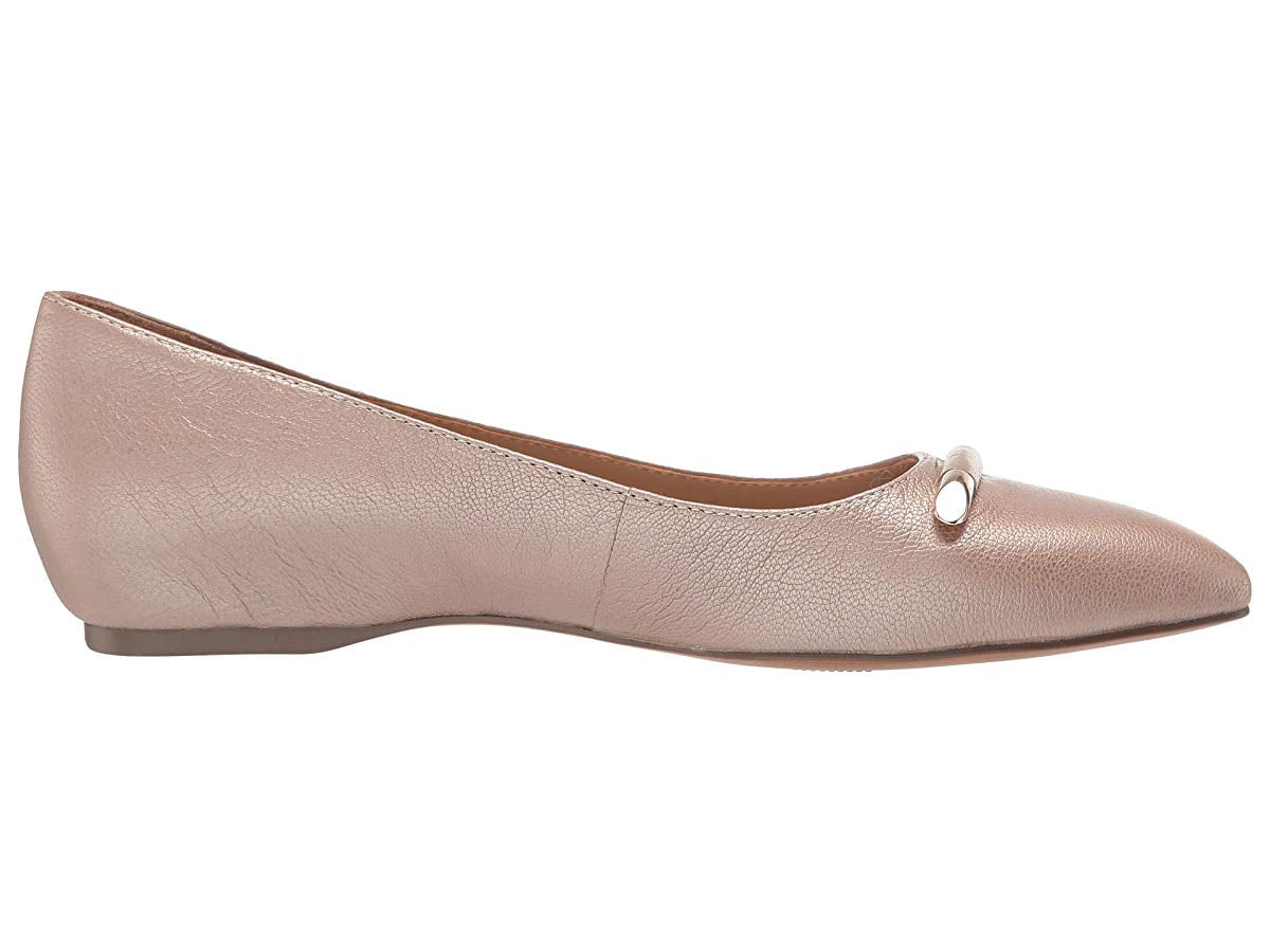 naturalizer sable flat