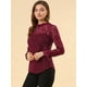 thumbnail image 2 of Blusa Floral Cuello Volantes Encaje Ganchillo Vino T XS, 2 of 6