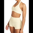 thumbnail image 3 of Conjuntos Entrenamiento para Mujer 2 Piezas,Sujetador Deportivo con Cuello Halter y Arrugas,Pantalones Cortos Ciclista Cintura Alta,Ropa Ejercicio para Gimnasio Yoga Albaricoque M, 3 of 9