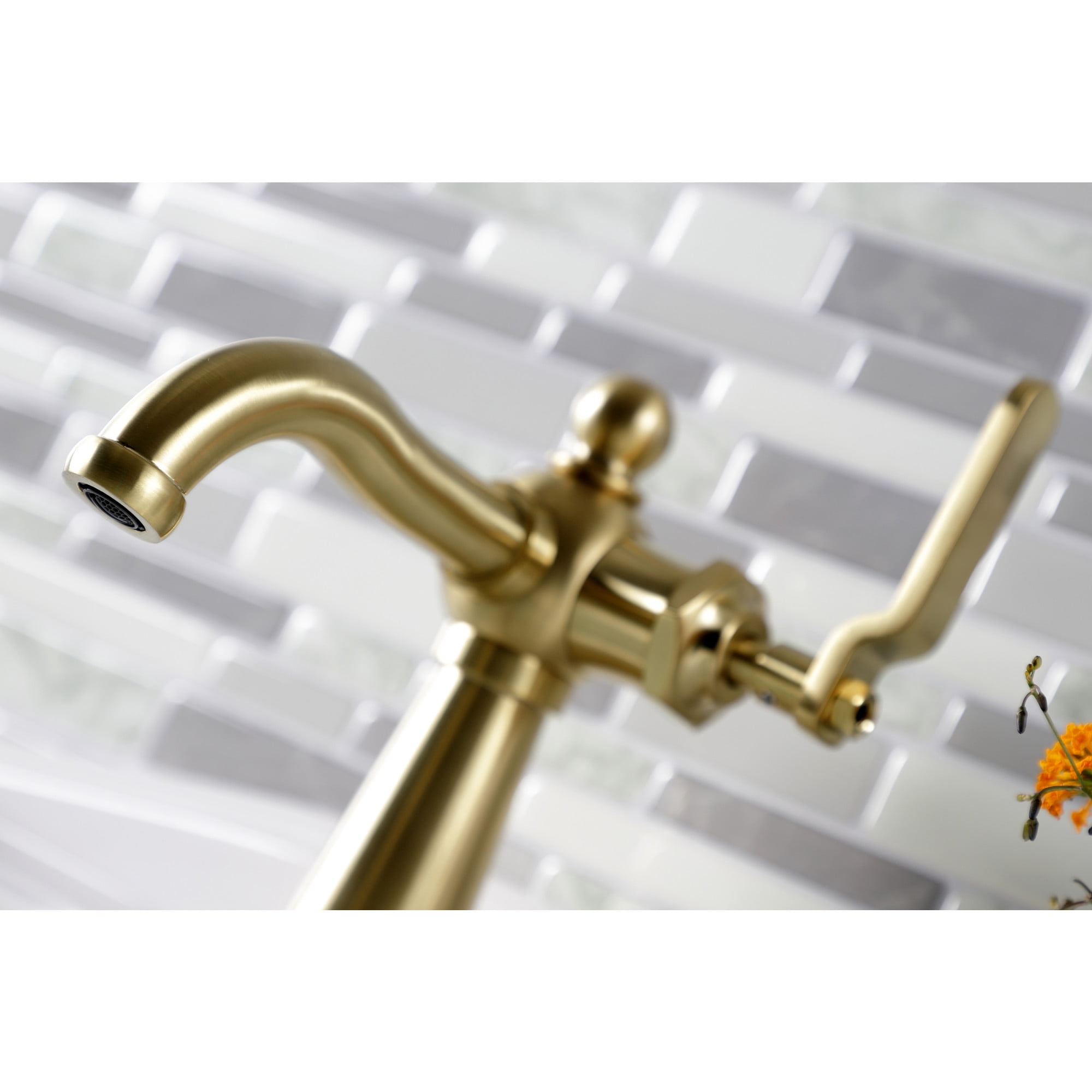 Kingston Brass KS3547KL Knight One-Handle Single-Hole Bathroom Faucet with Push Pop-Up Drain, Brushed Brass