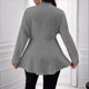 thumbnail image 4 of Chaqueta Texturizada con Botones, Cuello en V y Dobladillo con Volantes para Mujer, Talla Grande Gris XL, 4 of 5