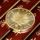thumbnail image 3 of Moneda canadiense con hoja de arce dorada, aleación de 60 g, 4 cm, anime, 2 unidades, 3 of 3