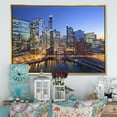thumbnail image 5 of Design Art La Rivière De Chicago Avec Des Ponts Au Coucher Du Soleil  Sur Toile Encadrée, 5 of 5