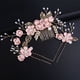 thumbnail image 4 of Accesorios para el cabello de novia de boda japonesa y coreana Conjunto de tres piezas de peine y horquilla para el cabello de color rosa y azul transfronterizos entre Europa y Estados Unidos, 4 of 5