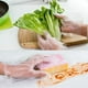 thumbnail image 3 of Ounissouiy Guantes únicos de 100 piezas, guantes de plástico transparente de grado alimenticio para verduras, accesorios de servicio de comida para Mostrada Transparent Ounissouiy  JJ8980-00B, 3 of 5