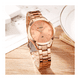 thumbnail image 2 of Reloj Curren para Mujer, Análogo, Elegante,  Juvenil, con Calendario, Extensible de Acero Inoxidable, 2 of 4