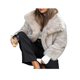 thumbnail image 3 of Abrigo de Piel Sintética para Mujer, Chaqueta de Piel Sintética, Chaqueta de Invierno de Larga con Solapa, Parka Corta Gris Marfil XS, 3 of 10