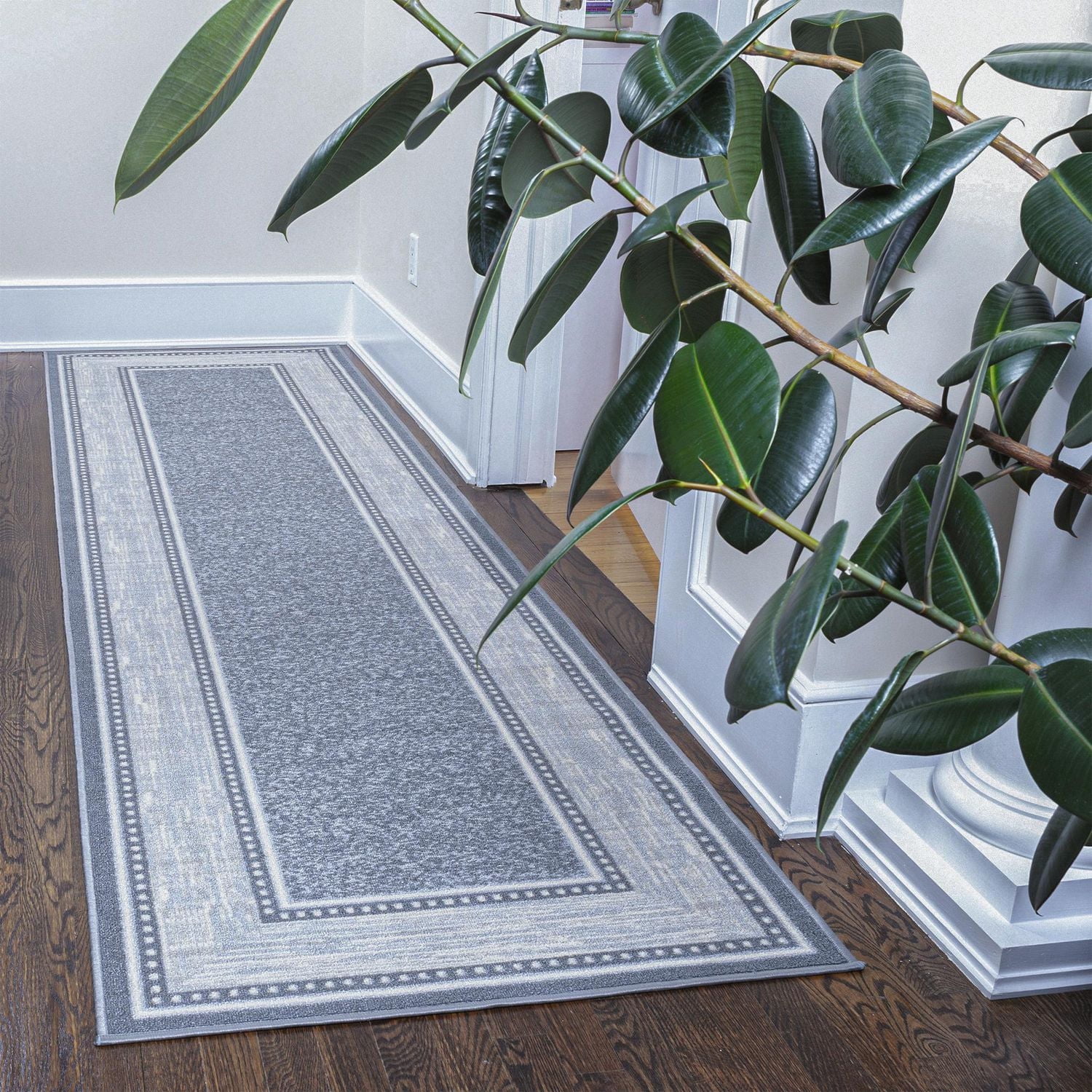 Tapis contemporain conception bordée à motif et à sous-couche en caoutchouc de la collection Ottohome