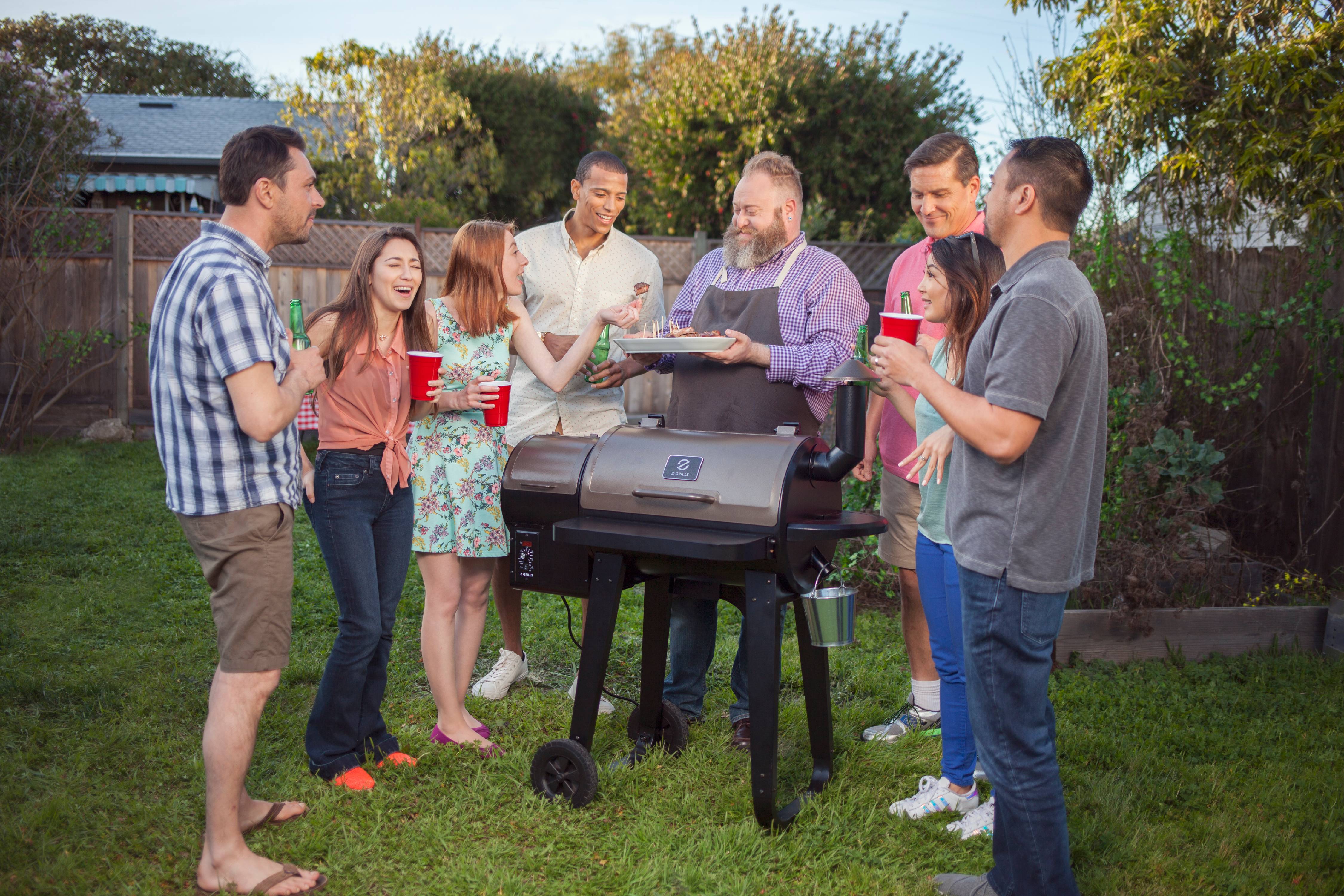 Z GRILLS Wood Pellet BBQ Grill and Smoker with Digital Temperature Controls and Free Patio Cover - image 2 of 10
