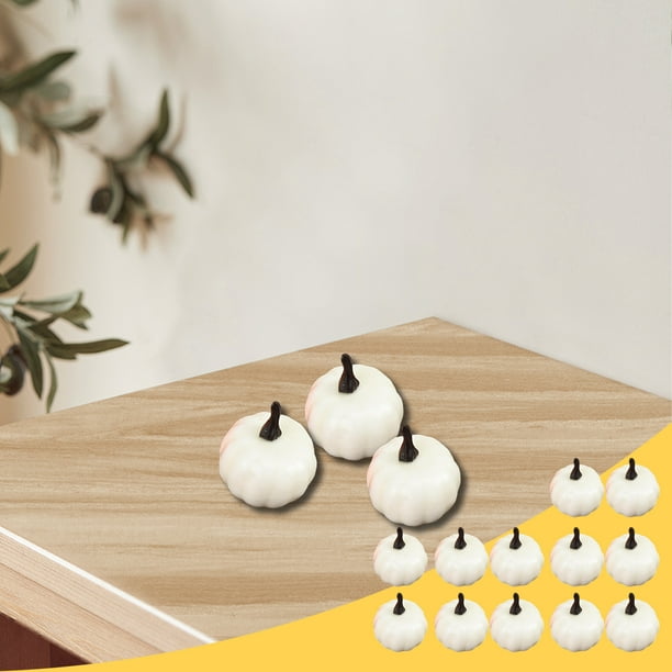 Fiudx Mini Calabazas Decorativas, Calabazas de Espuma Realistas de Otoño, Paquete de 12, Colores Blanco y Amarillo, Tamaño Pequeño, Decoración para El Hogar y El Jardín, Temáticas de Halloween y Acci