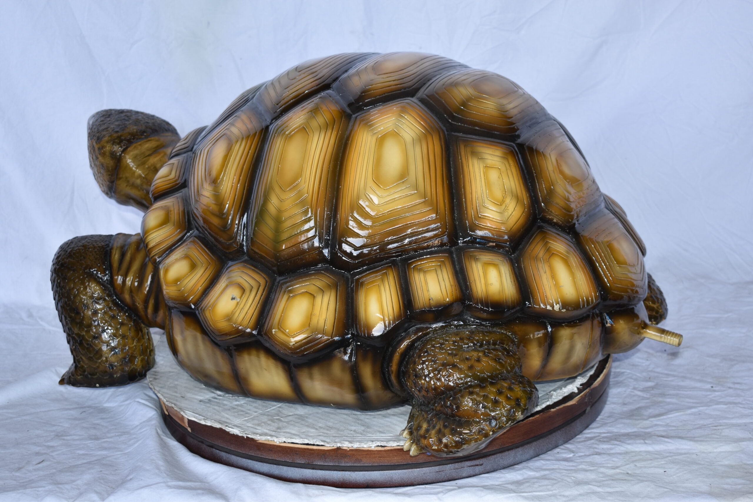 Nifao Giant Tortoise Turtle Outdoor Fountain Statue, Bronze Garden Water Feature Sculpture with Light Brown Finish for Patio & Yard – Garden Outdoor Decor Sculpture, 24"L x 38"W x 16"H