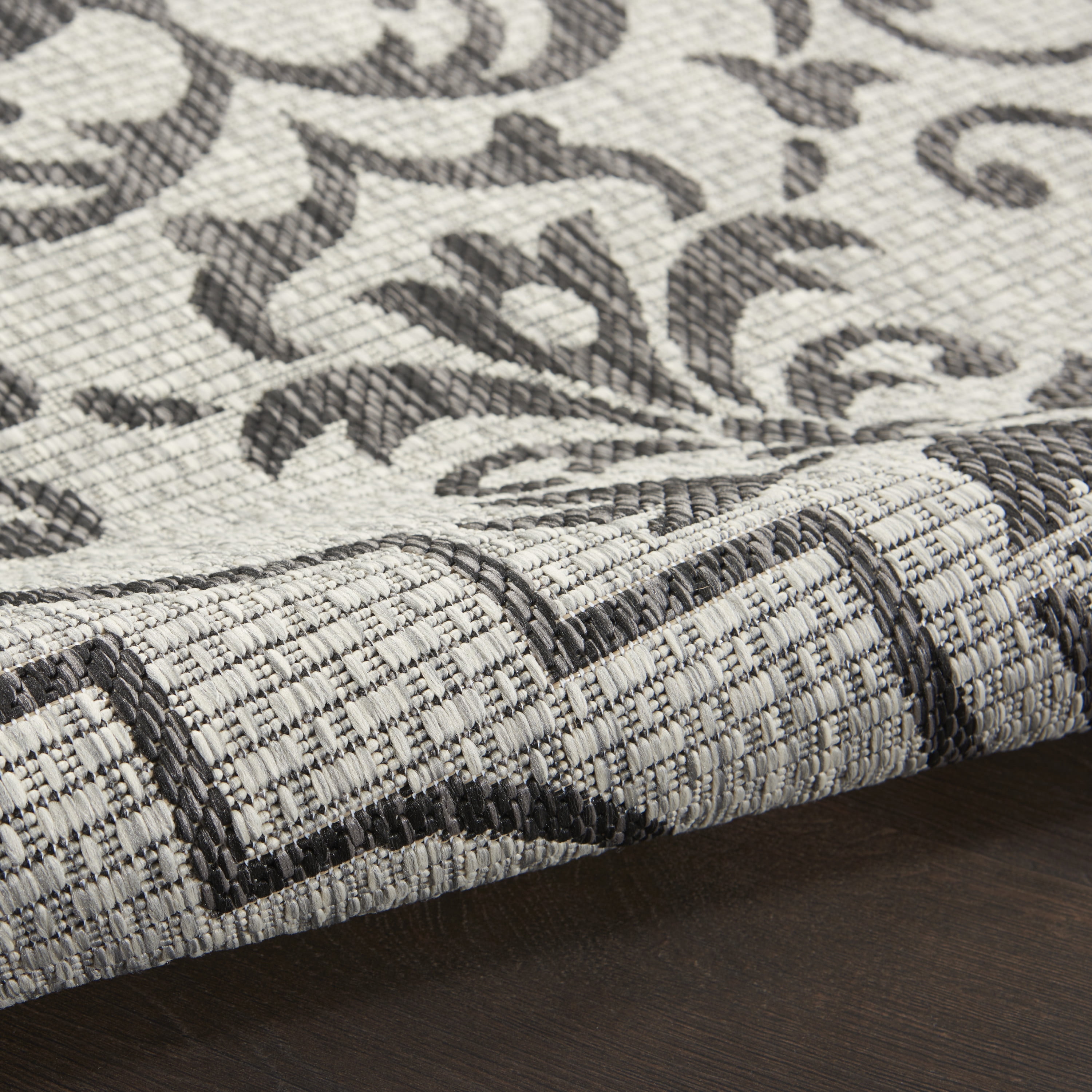 Nourison Garden Party Indoor/Outdoor Transitional Damask Ivory/Charcoal 2'2" x 3'9" Area Rug, (2' x 4')