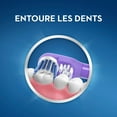 thumbnail image 3 of Oral-B Kid's Battery Toothbrush featuring Disney's Frozen, Soft Bristles, for Kids 3+, 3 of 16
