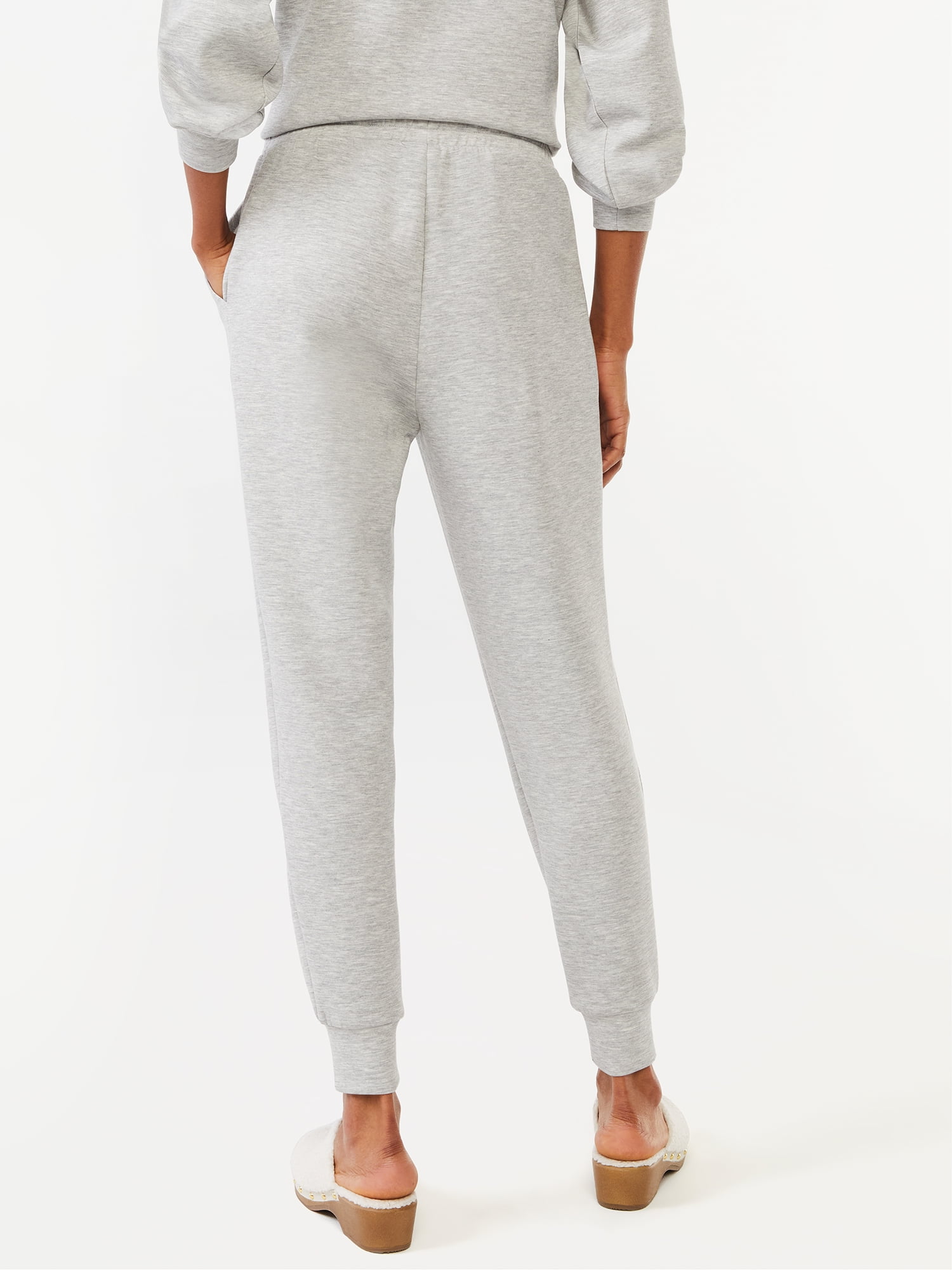 Scoop Women’s and Women’s Plus Ultimate  Scubaknit Joggers, Sizes XS-4X