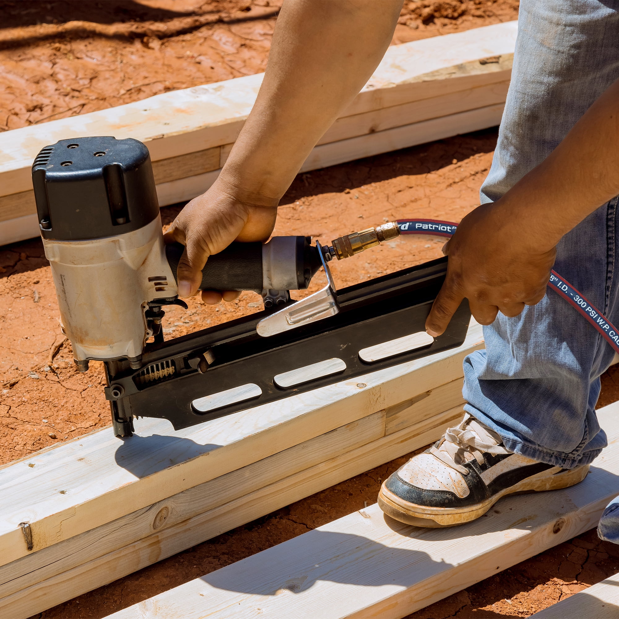 BluBird Patriot Pro Rubber Air Hose - 3/8"x 25' with 1/4" MNPT