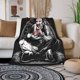 thumbnail image 2 of Manta polar con aire acondicionado Terrifier, súper suave, acogedora y cálida, para sofá, sala de estar, dormitorio, modelos verticales de varios tamaños, 2 of 8