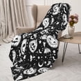 thumbnail image 4 of Throw Blanket for Couch Sofa and Bed, white halloween pumpkin bat Super Soft Plush Throw Blanket, Fuzzy Cuteness Comfy Warm Washable Flannel Blanket & Throws for All Season 80"x60", 4 of 7