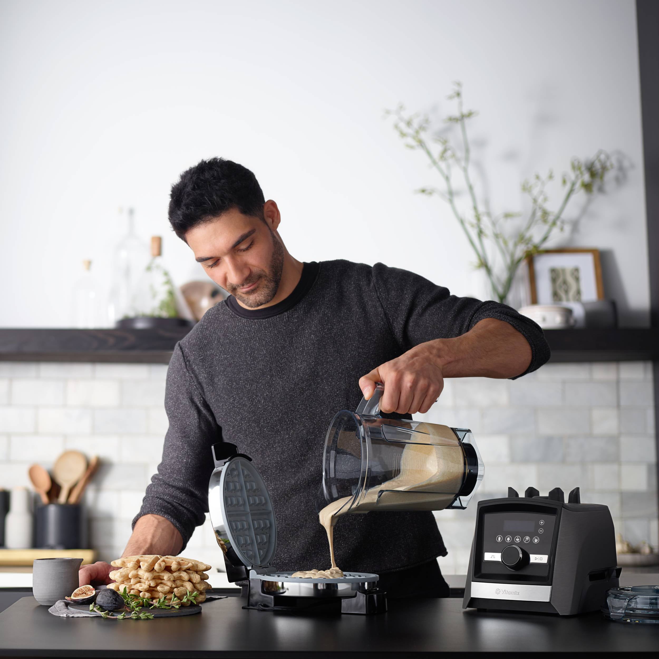 Vitamix A3500 Ascent Blender White with Gold Accents, Austin, TX —  Faraday's Kitchen Store