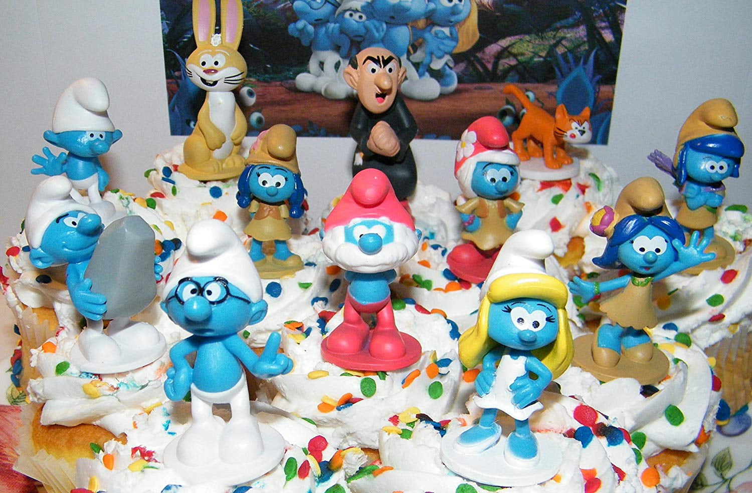 Pin en LOS PITUFOS / THE SMURFS CAKETOPPERS KEEPSAKES