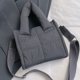 thumbnail image 5 of Bolso Hombro para Mujer Acolchado Correa Ajustable Ligero Elegante Hobo, 5 of 9