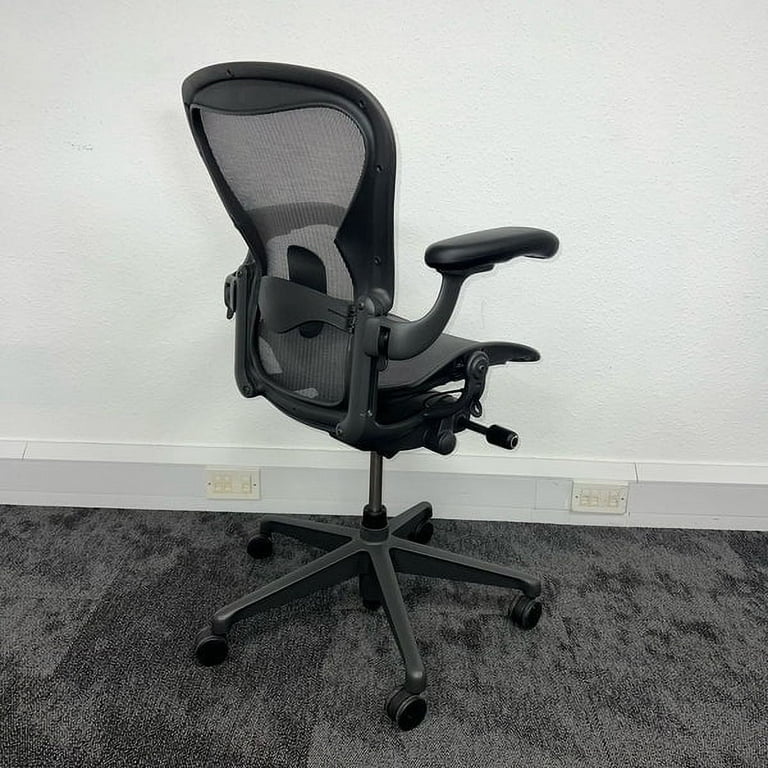 Herman Miller Aeron Remastered Size B Medium Fully Loaded Black