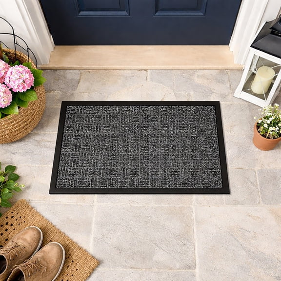 Yvan Modern Grey Checkerboard Outdoor Front Door Mat – Durable 24" x 16" Polypropylene Rubber Rug