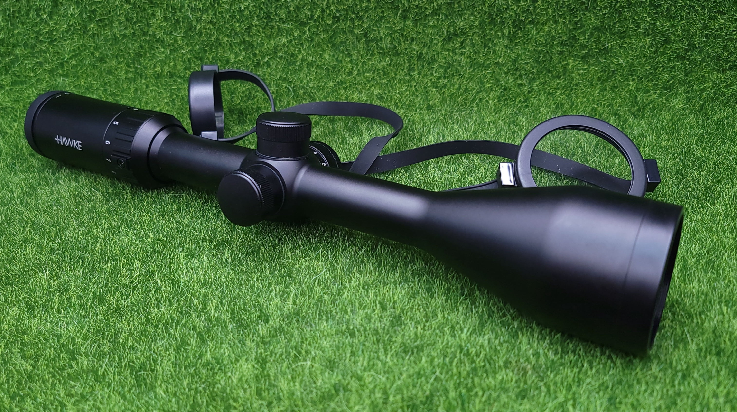Hawke Sport Optics Vantage Rifle Scope, 4-12x50mm, 1in Tube, SFP, Mil Dot IR Reticle, Black