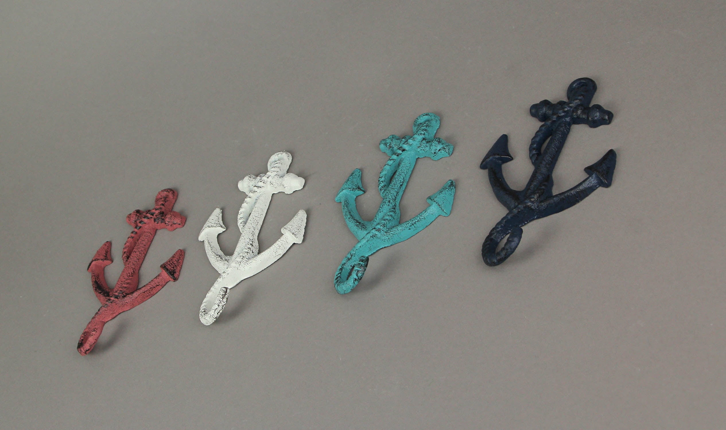 J.D. Yeatts Cast Iron Ship Anchor Coat Hooks Hanger Coastal Wall Décor (Set of 4)