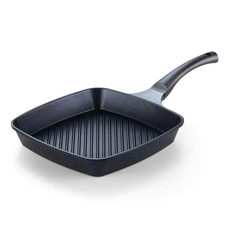 Frying Pan Skillet 9-Inch Flat Crepe Pan, Lightweight Grill Pan with Wooden  Hand