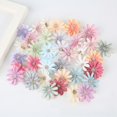 thumbnail image 4 of Flor de margarita de simulación de 4 cm, cabeza de flor de seda, corona de flores artificiales, accesorios para el hogar, boda, flor falsa, 4 of 5