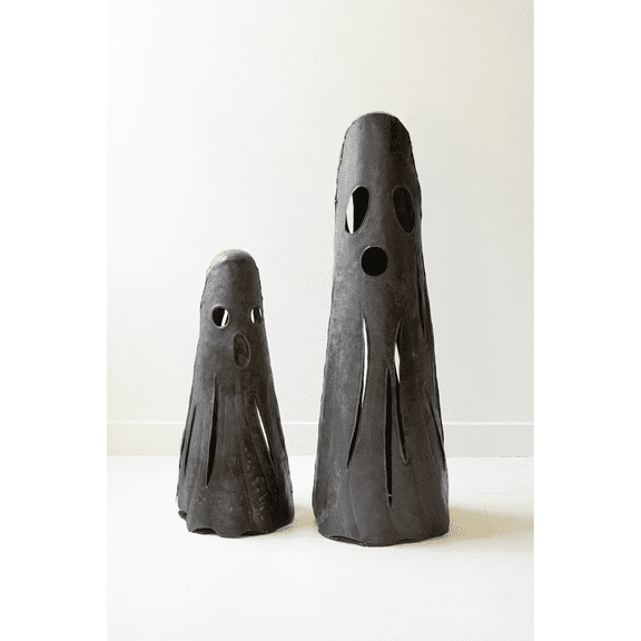 HaCpiu Rustic Iron Ghost Luminaries Set of 2, Halloween Decorative Metal Candle Holders, Spooky Autumn Harvest Tabletop Display Decor, 15.7inch & 11.8inch