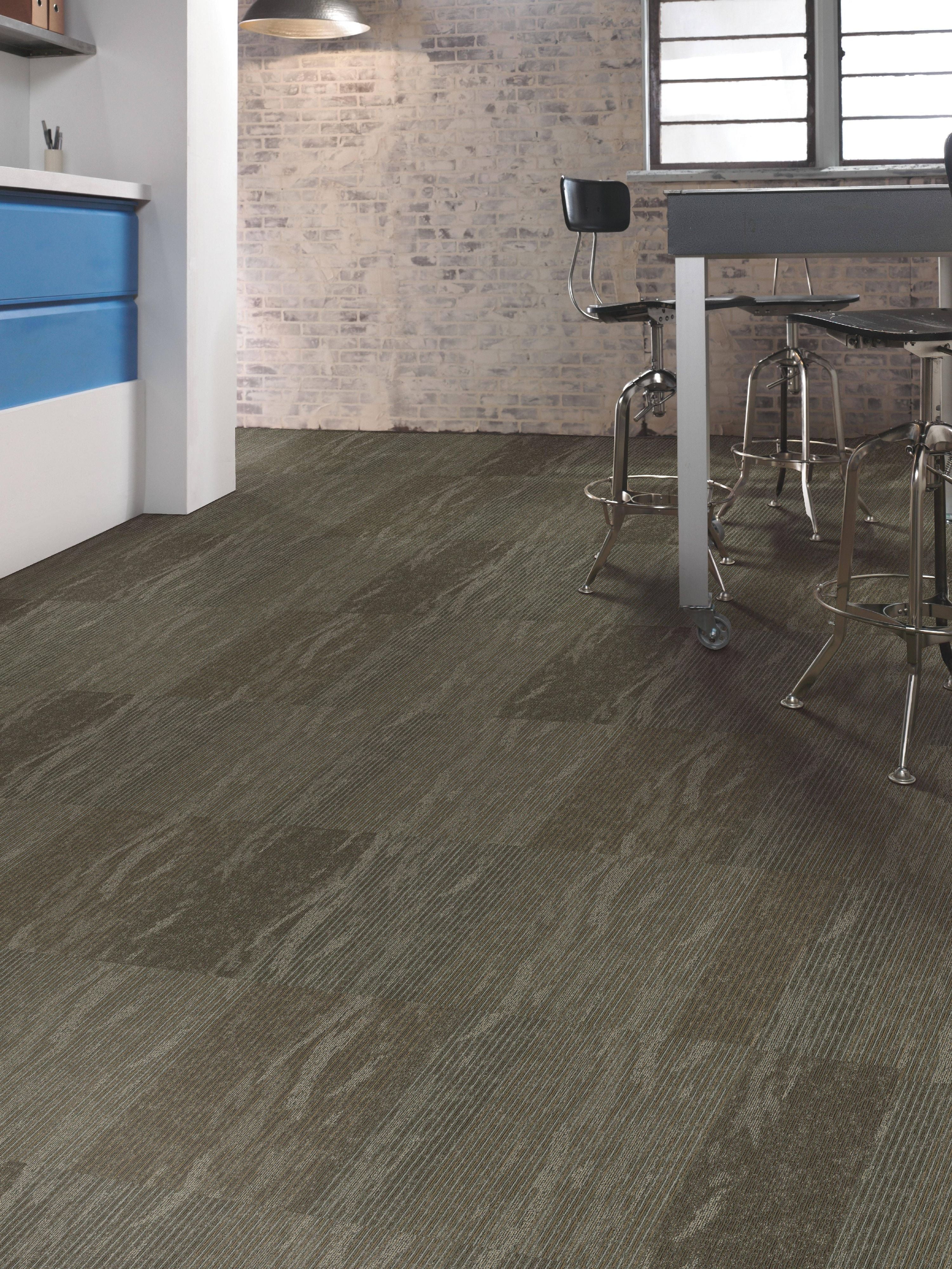 Samples Bowes 24" x 24" (1SF/piece) carpet tile in DIMENSIONAL